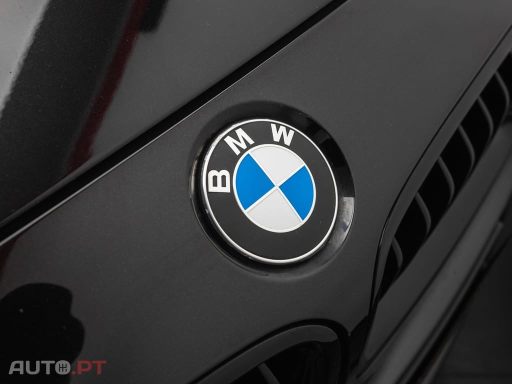 BMW 318 d Touring Pack M Auto