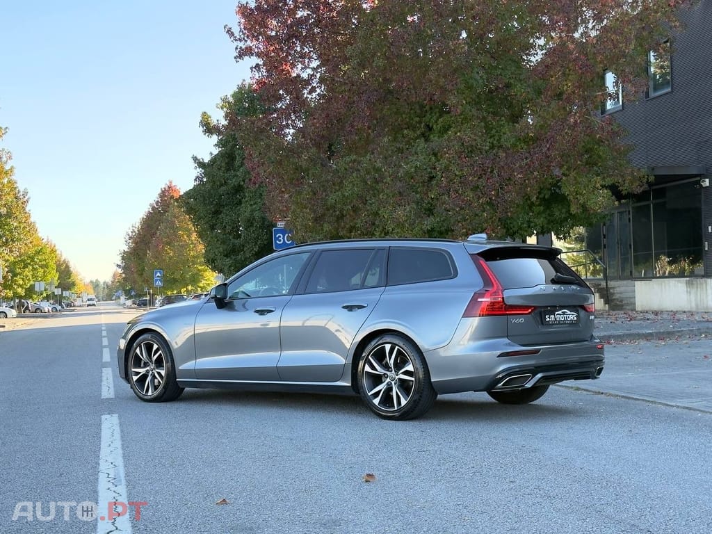 Volvo V60 2.0 D4 R-Design Geartronic