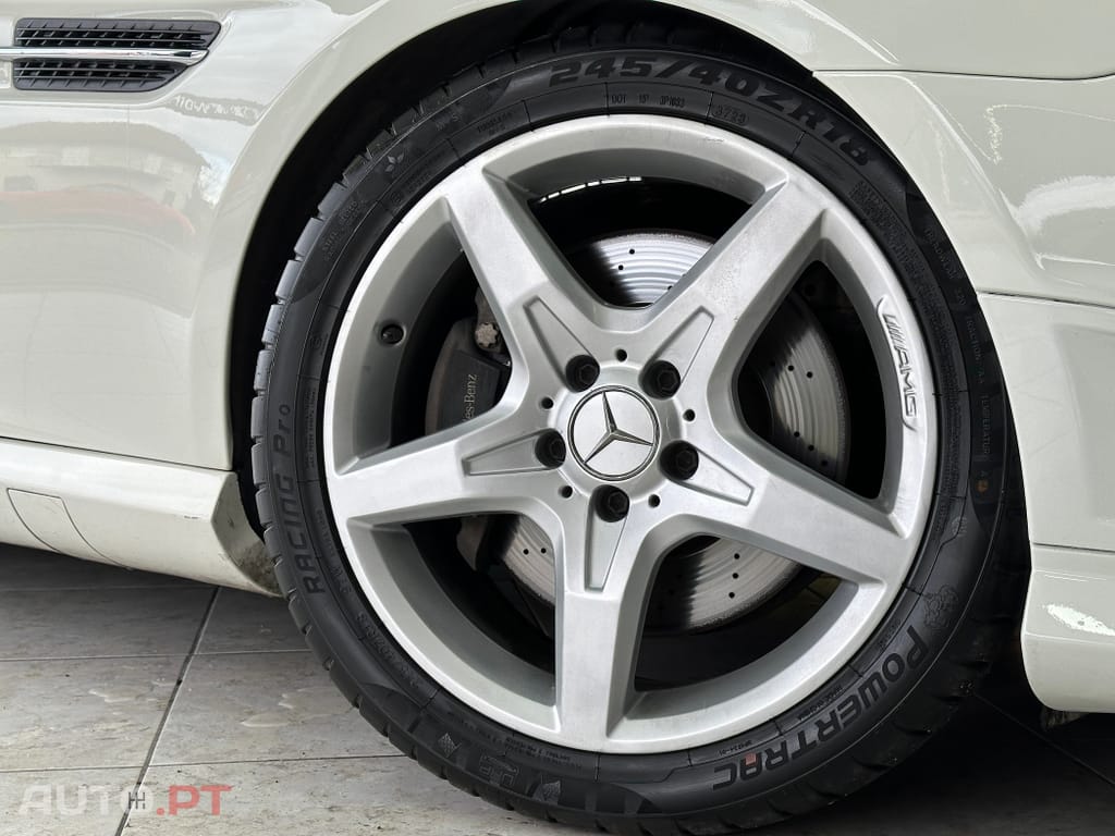 Mercedes-Benz SLK 250 BlueEFFICIENCY 7G-TRONIC Edition 1