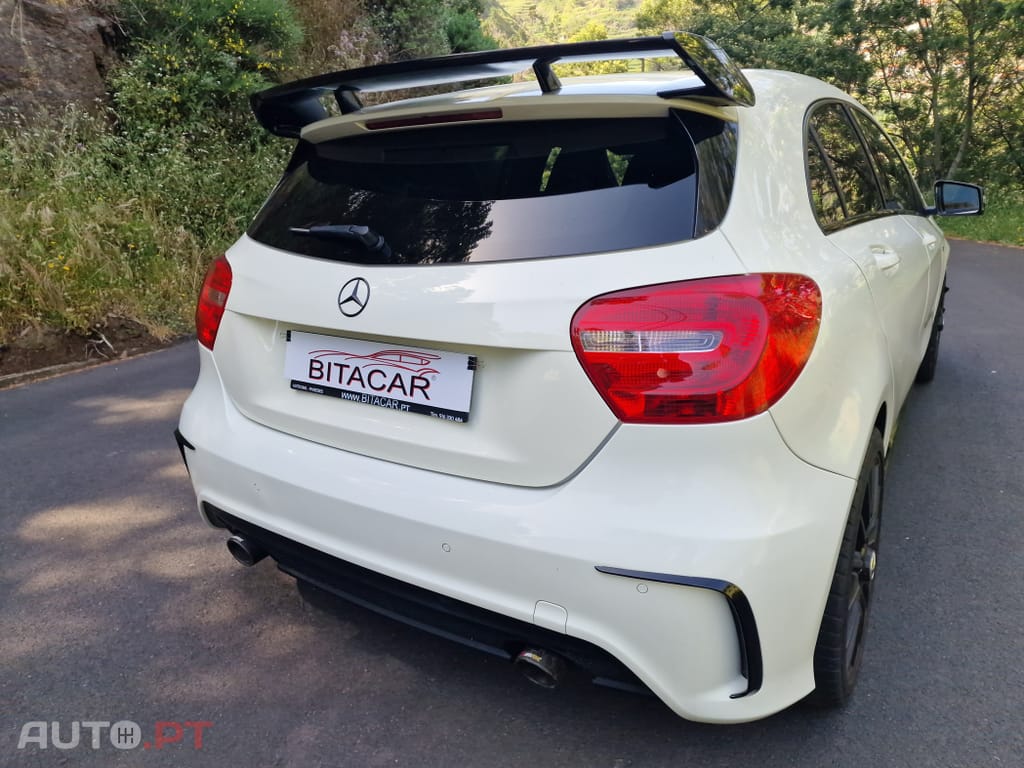 Mercedes-Benz A 180 d AMG Line