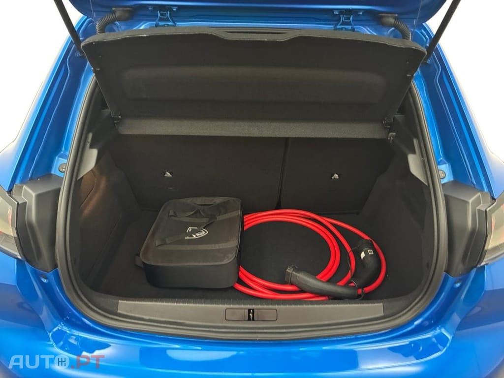 Peugeot E-208 50 kWh Allure Pack