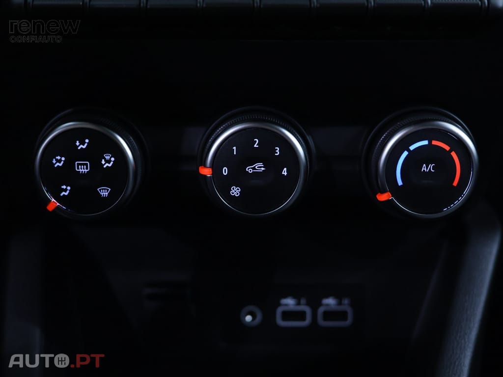 Renault Clio 1.0 Tce Evolution Bi-fuel — fotografia 22