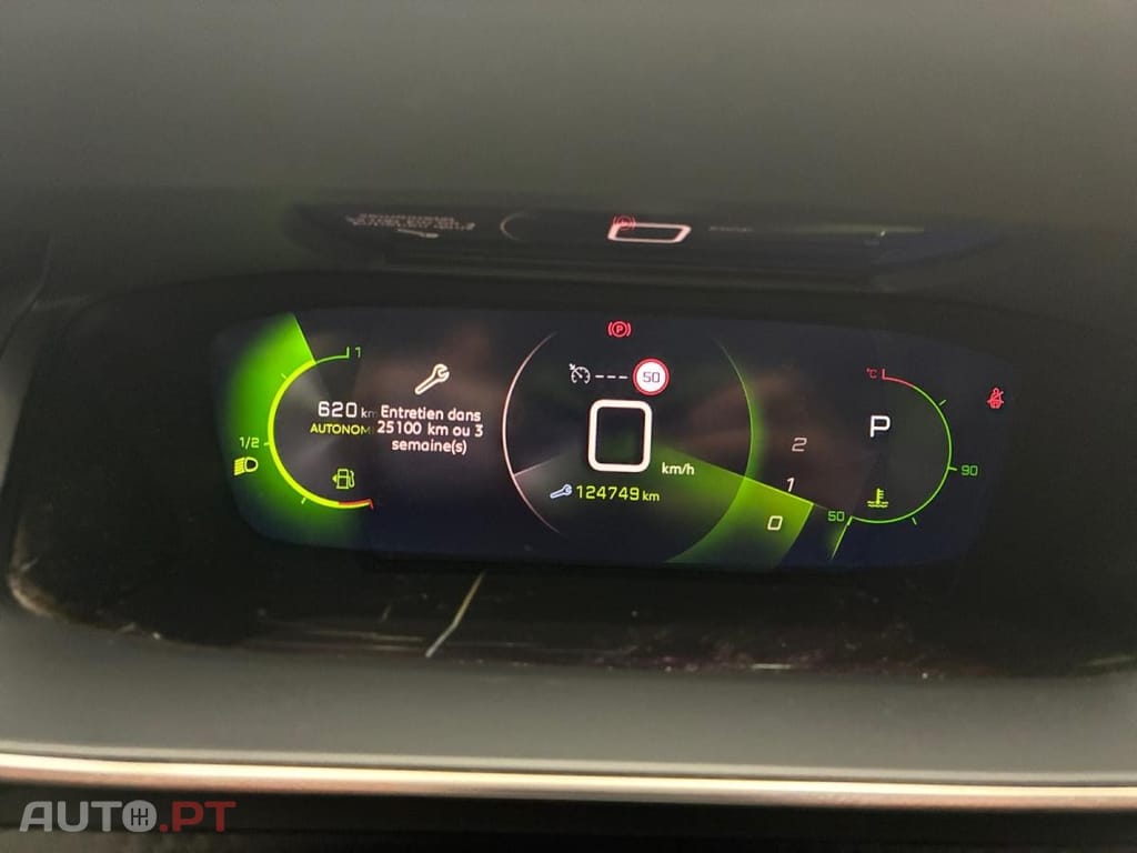 Peugeot 2008 1.5 BlueHDi Allure Pack EAT8