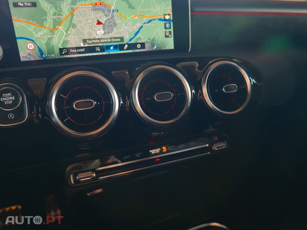 Mercedes-Benz A 35 AMG 4Matic Speedshift DCT 7G