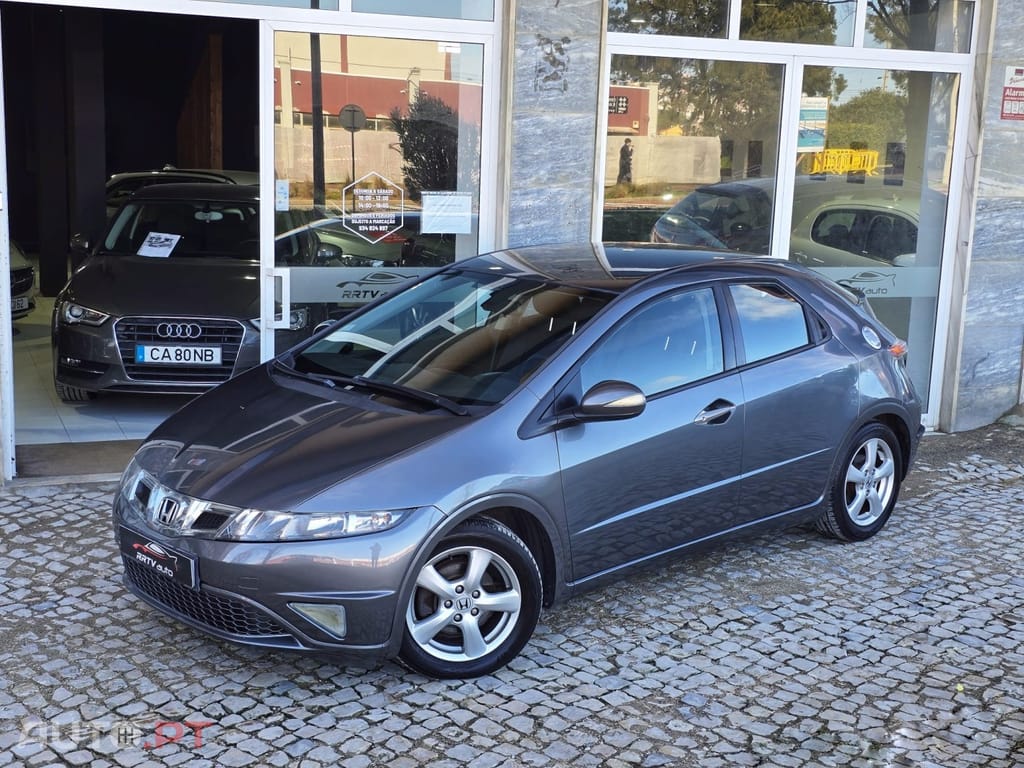 Honda Civic 1.4 i-VTEC Sport