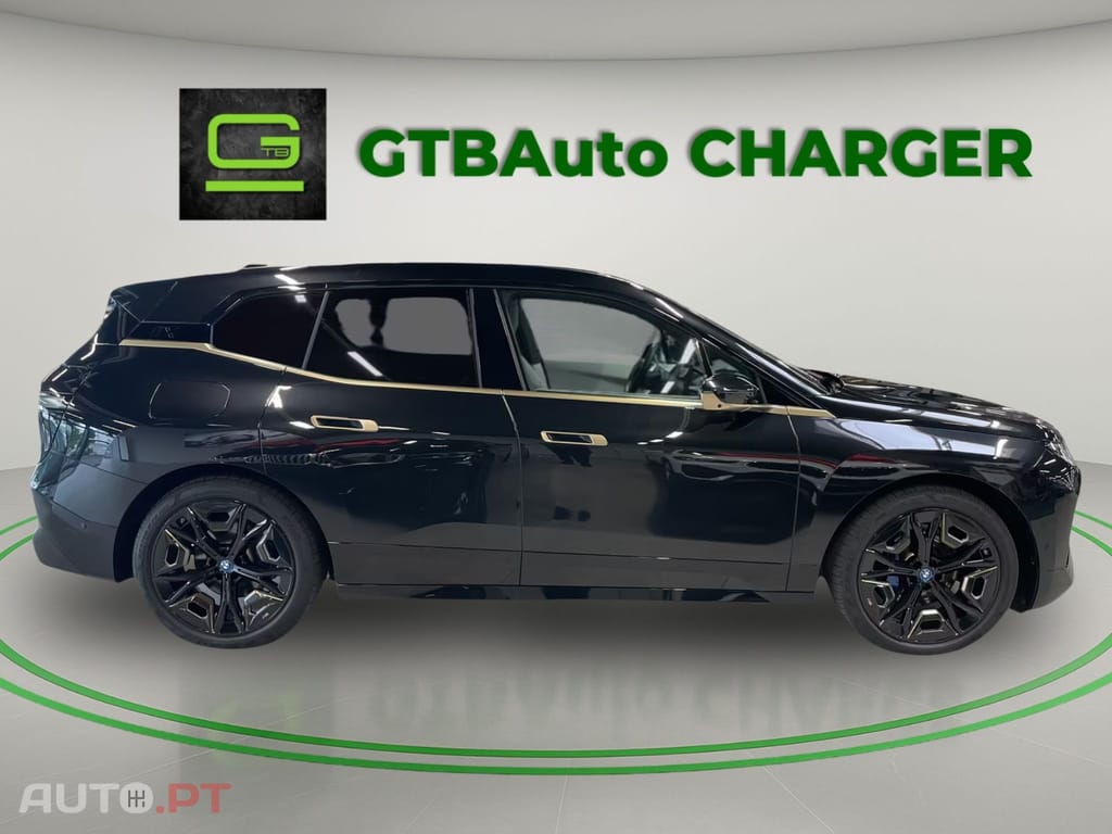 BMW iX xDrive40 I.V.A DEDUTIVEL