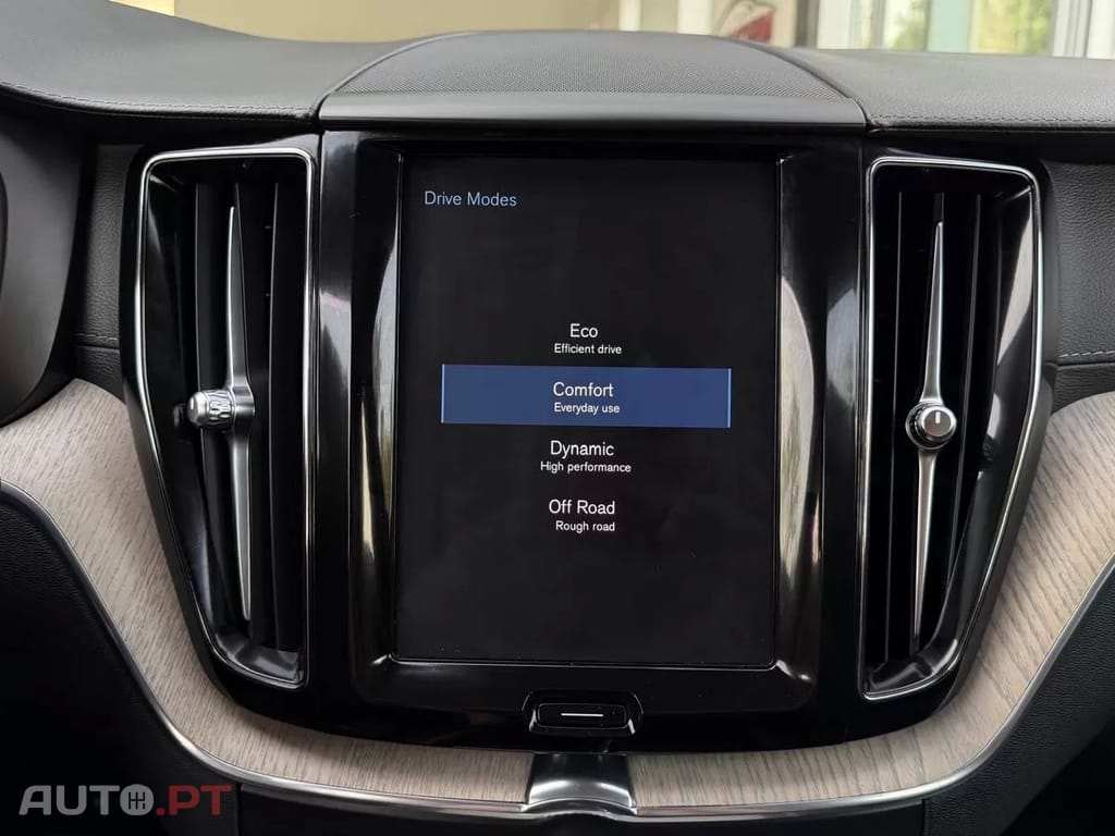 Volvo XC60 2.0 D4 Inscription AWD