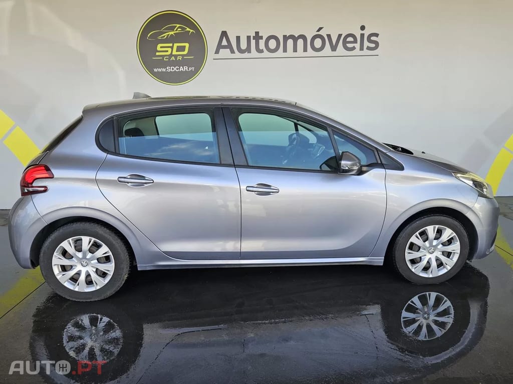 Peugeot 208 1.5 BlueHDi Active