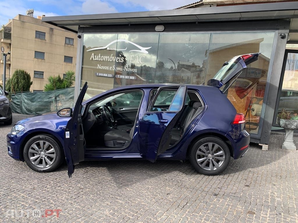 Volkswagen Golf 1.6 TDI Confortline