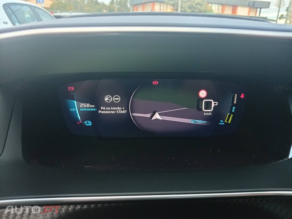 Peugeot E-208 50 kWh Allure Pack