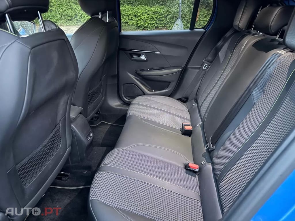 Peugeot E-208 50 kWh GT Line