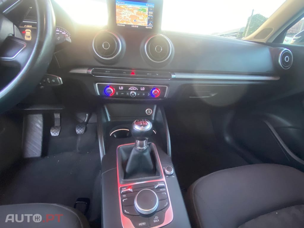 Audi A3 1.6 TDI S-line