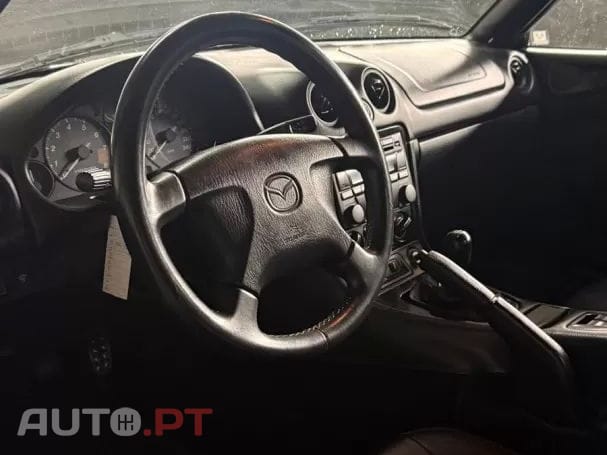 Mazda MX-5 1.6