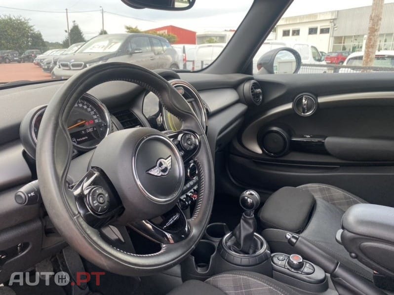MINI Cabrio Cooper D