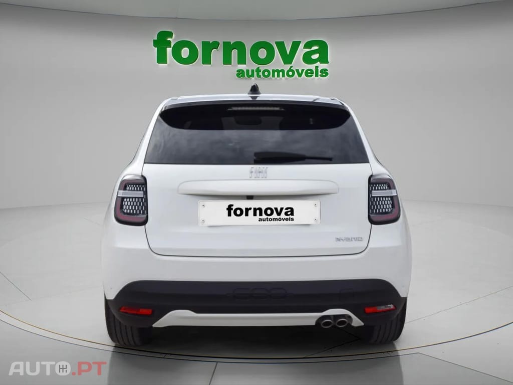 Fiat 600 1.2 Hybrid La Prima