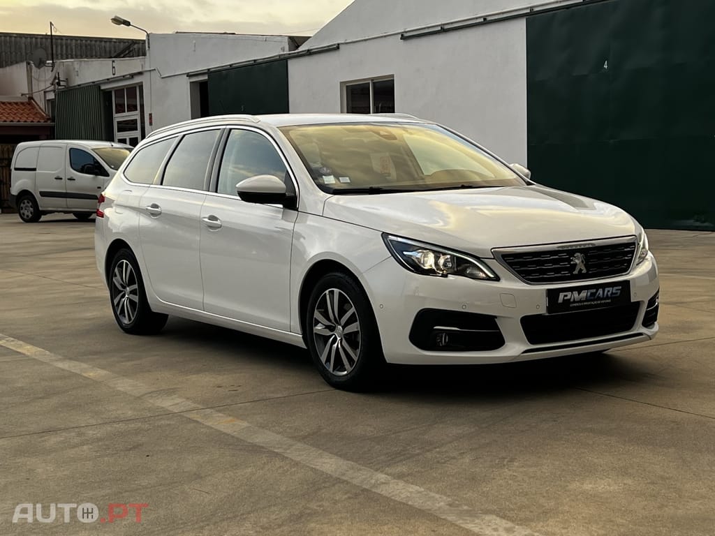 Peugeot 308 SW 1.2 PureTech Allure J17