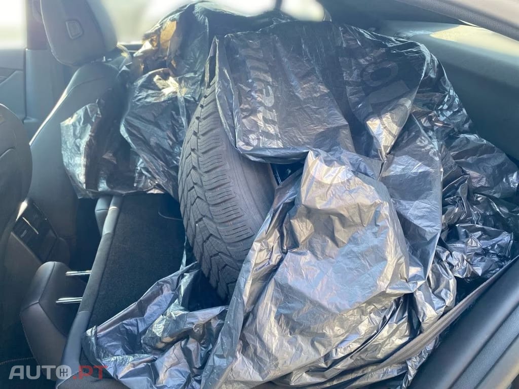 DS DS9 E-Tense Performance Line+