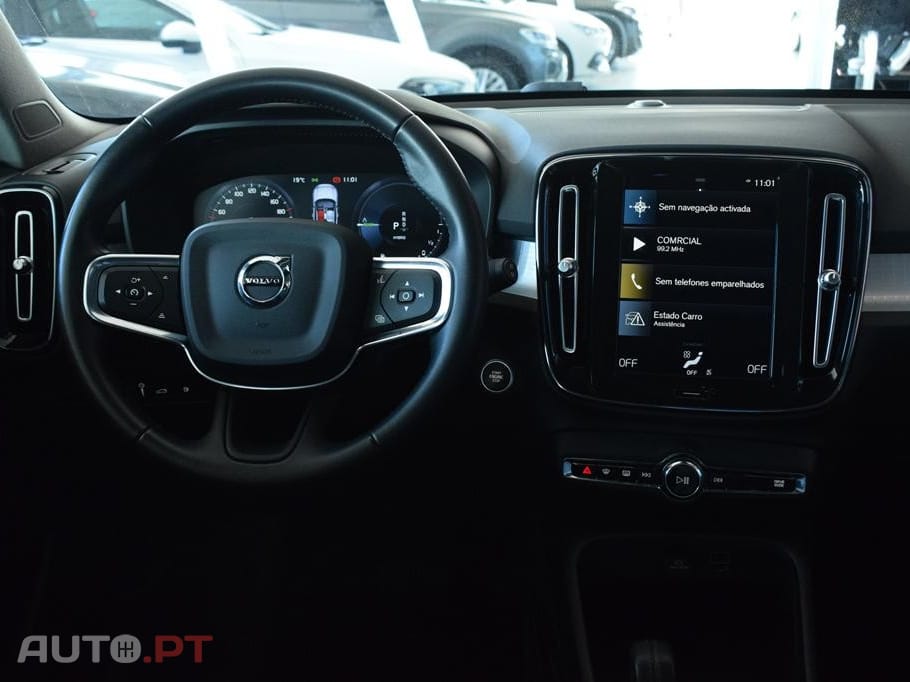 Volvo XC40 1.5 T5 PHEV R-Design Expression