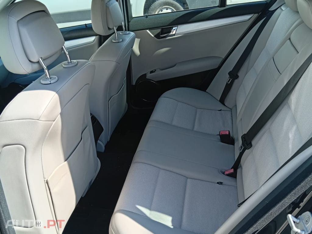 Mercedes-Benz C 220 Blueefficient