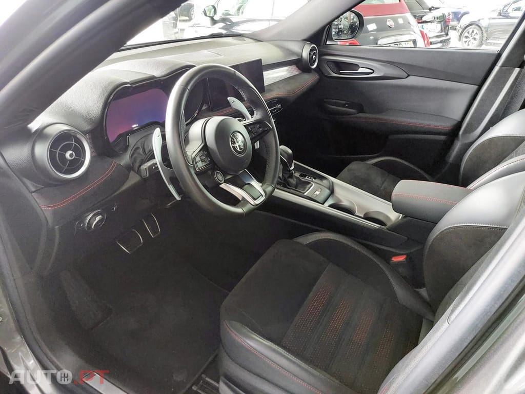 Alfa Romeo Tonale 1.3 Plug-In Hybrid Veloce e-AWD