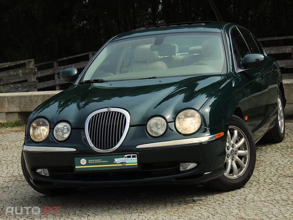 Jaguar S-Type 2.5 V6 Executive