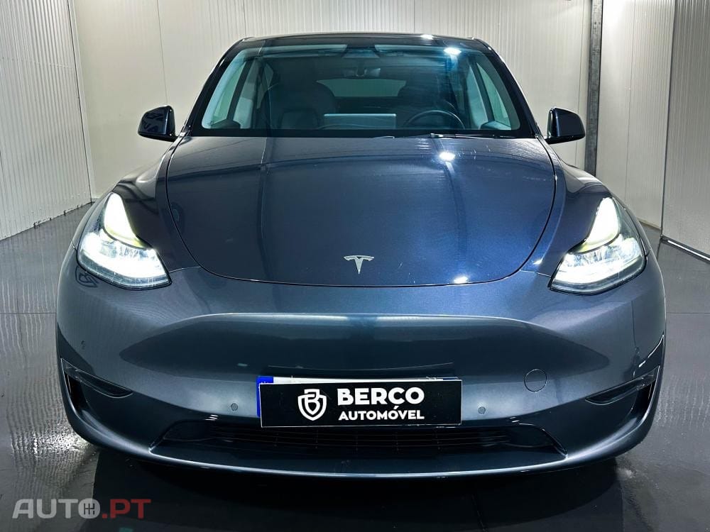 Tesla Model Y Long Range Dual Motor AWD