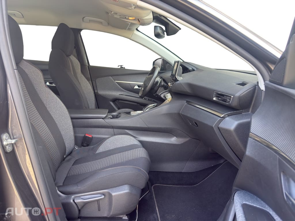 Peugeot 3008 PureTech 130 Stop & Start GPF EAT8 Active