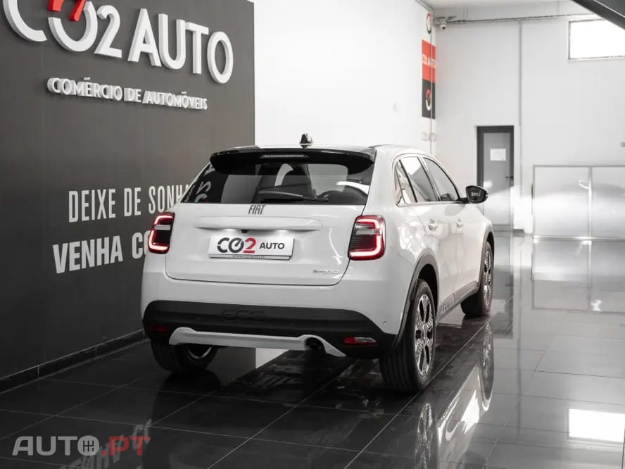 Fiat 600 1.2 Hybrid La Prima