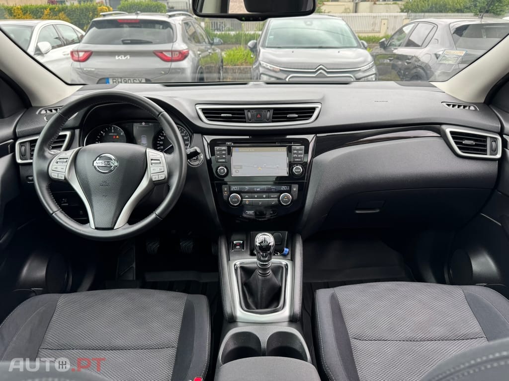 Nissan Qashqai 1.5 dCi N-Connecta 18