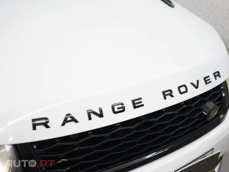 Land Rover Evoque 2.2 TD4 Prestige Auto