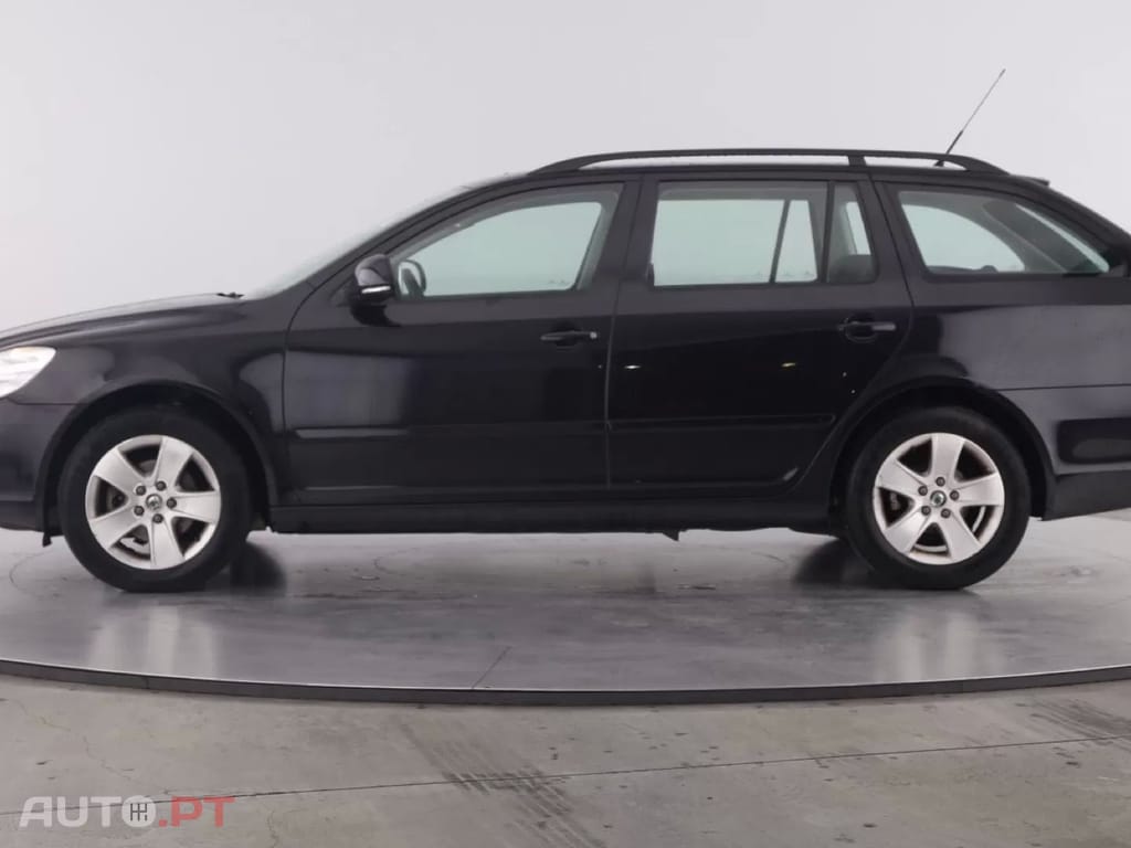 Skoda Octavia Break 1.6 TDi Elegance Pack