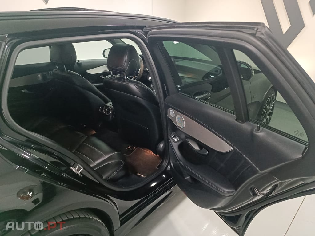 Mercedes-Benz C 300 de  T 9G-TRONIC Night Edition