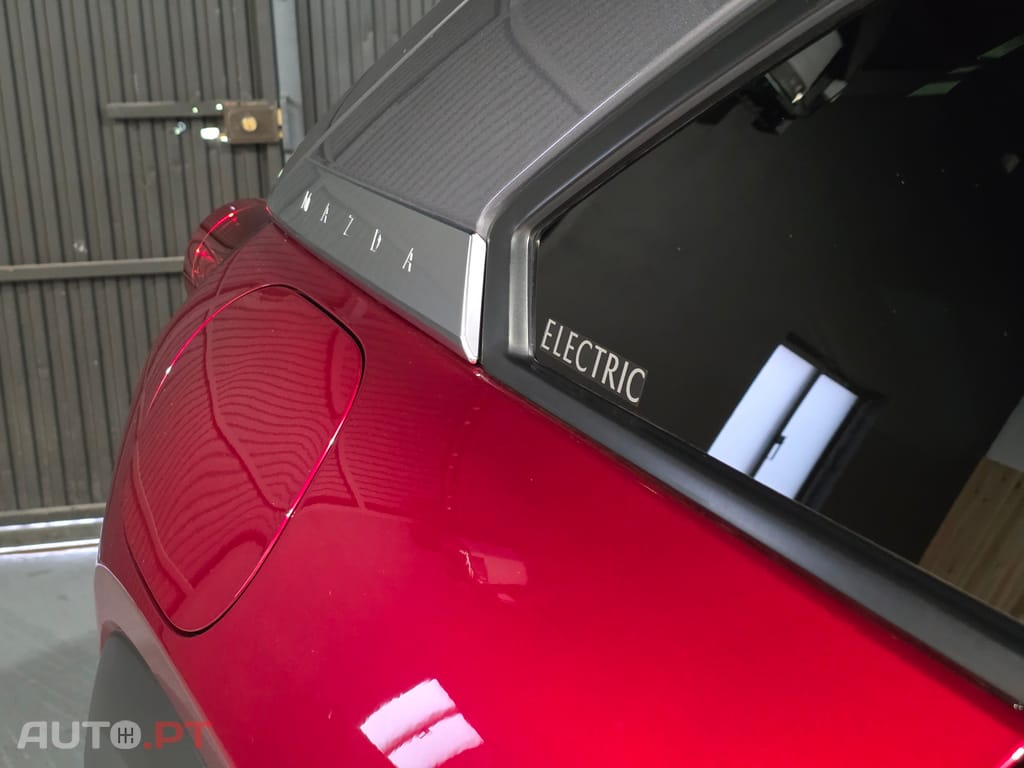 Mazda MX-30 e-SKYACTIV