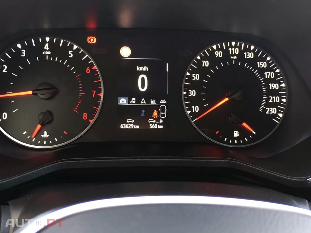 Renault Clio 1.0 TCe Business