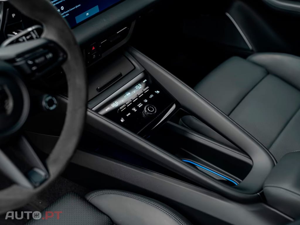 Porsche Macan I.V.A DEDUTIVEL Turbo