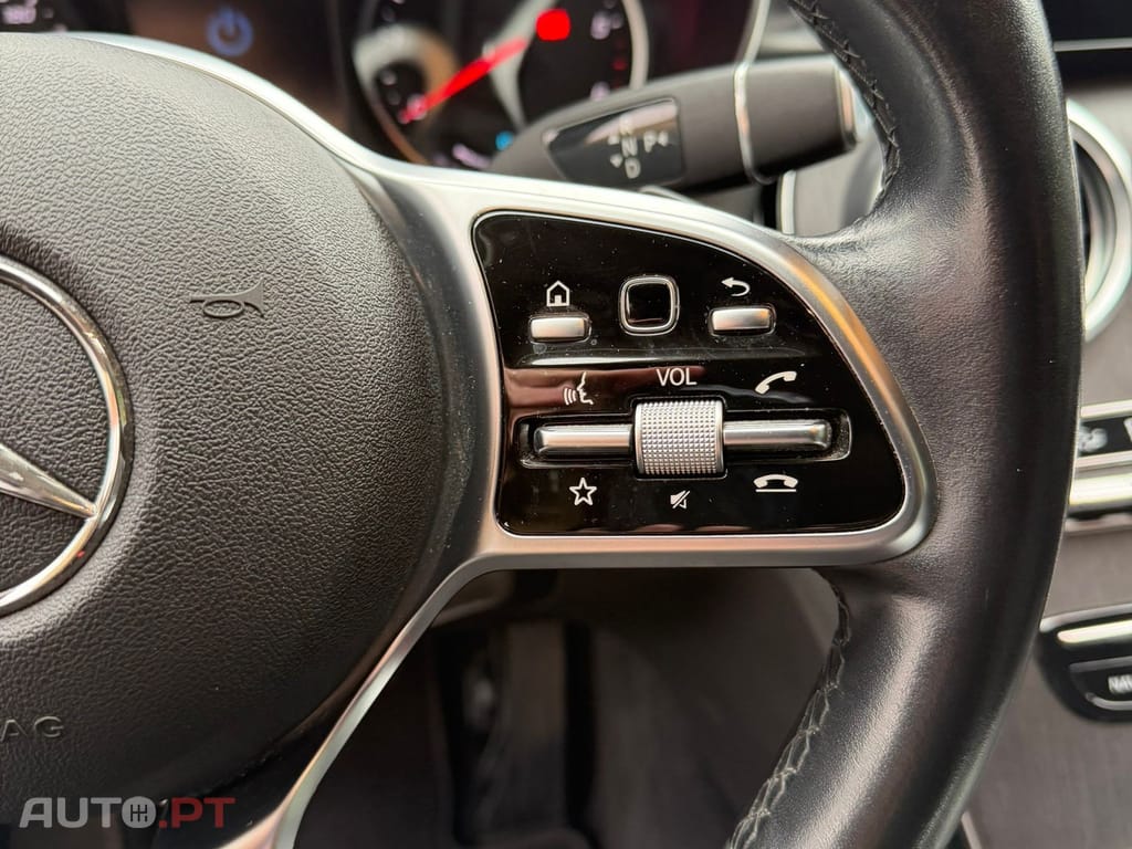 Mercedes-Benz C 300 de AMG Line