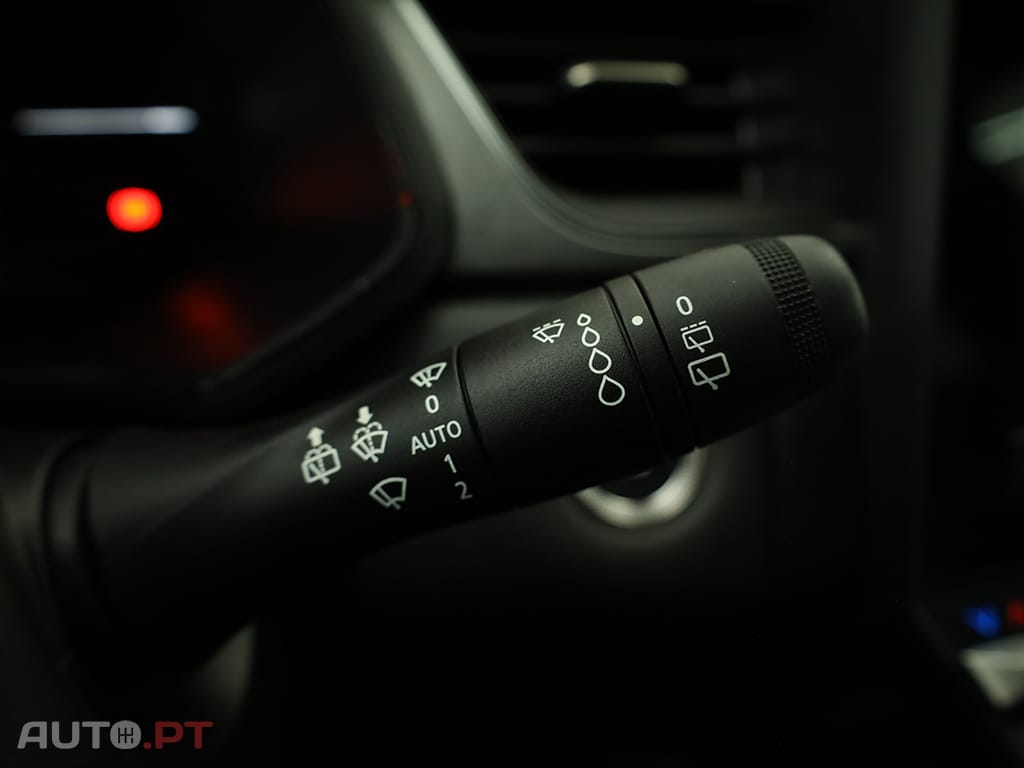 Renault Captur 1.0 TCe Techno Bi-Fuel