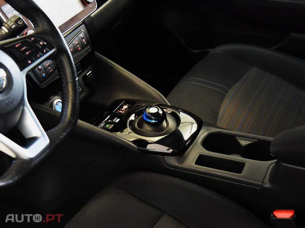 Nissan Leaf N-Connecta