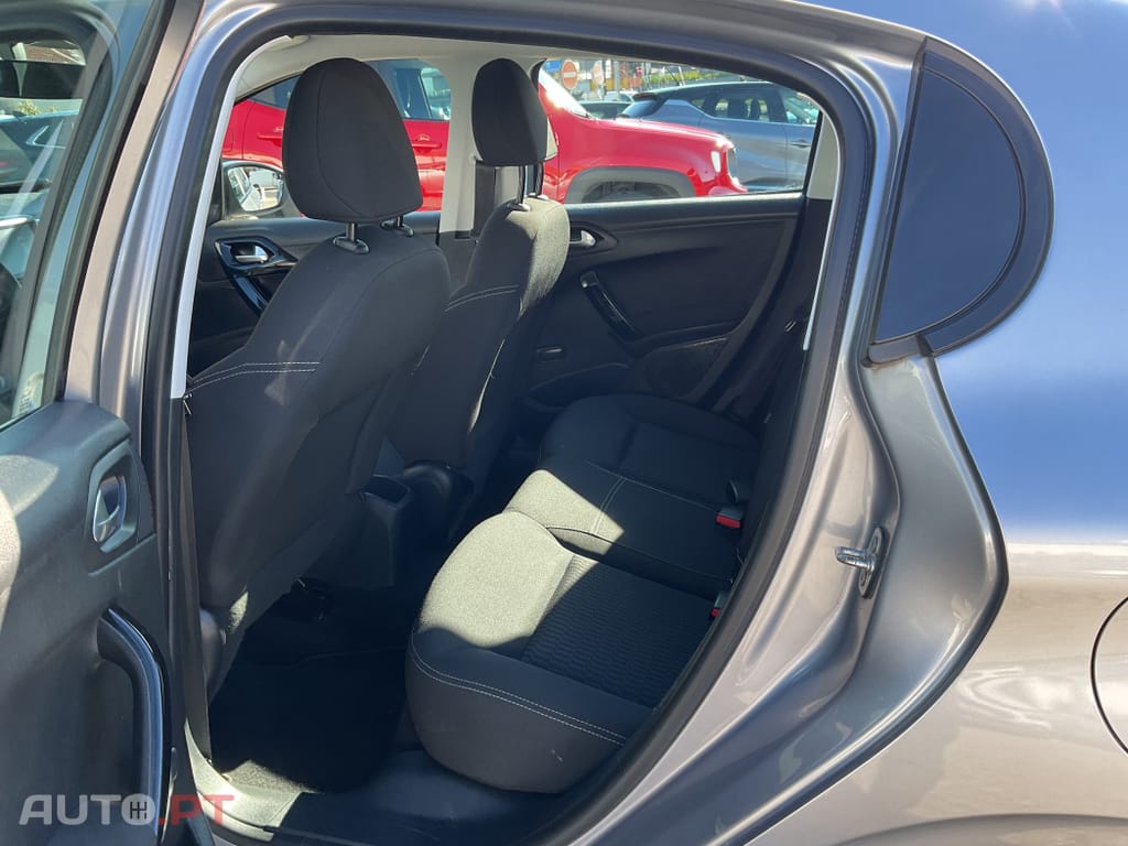 Peugeot 208 1.2 PureTech Active