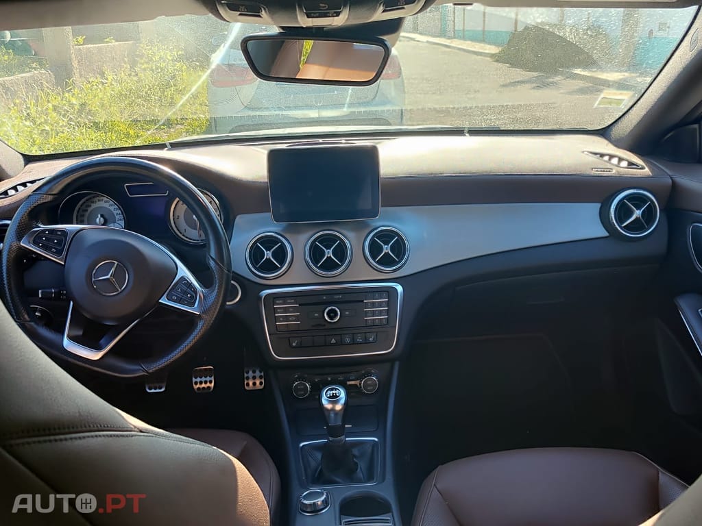 Mercedes-Benz CLA 200 CDI