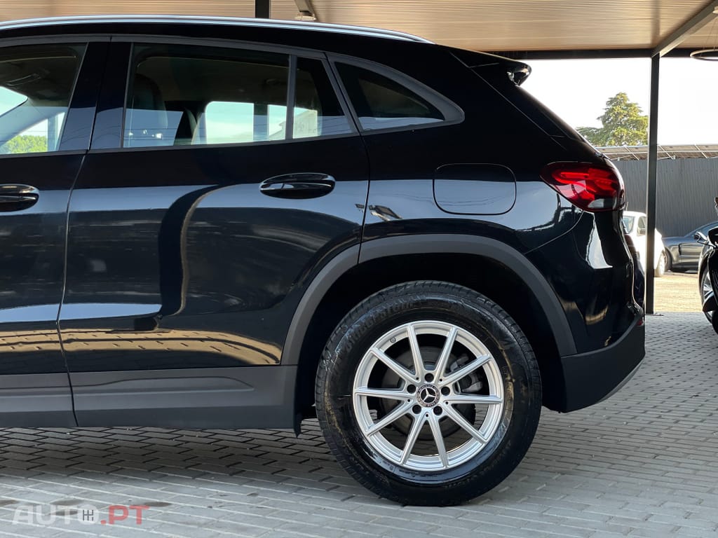Mercedes-Benz GLA 180 d Progressive