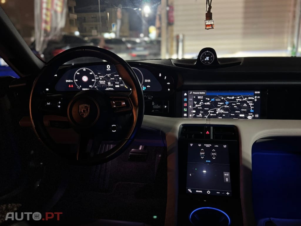 Porsche Taycan CT 4