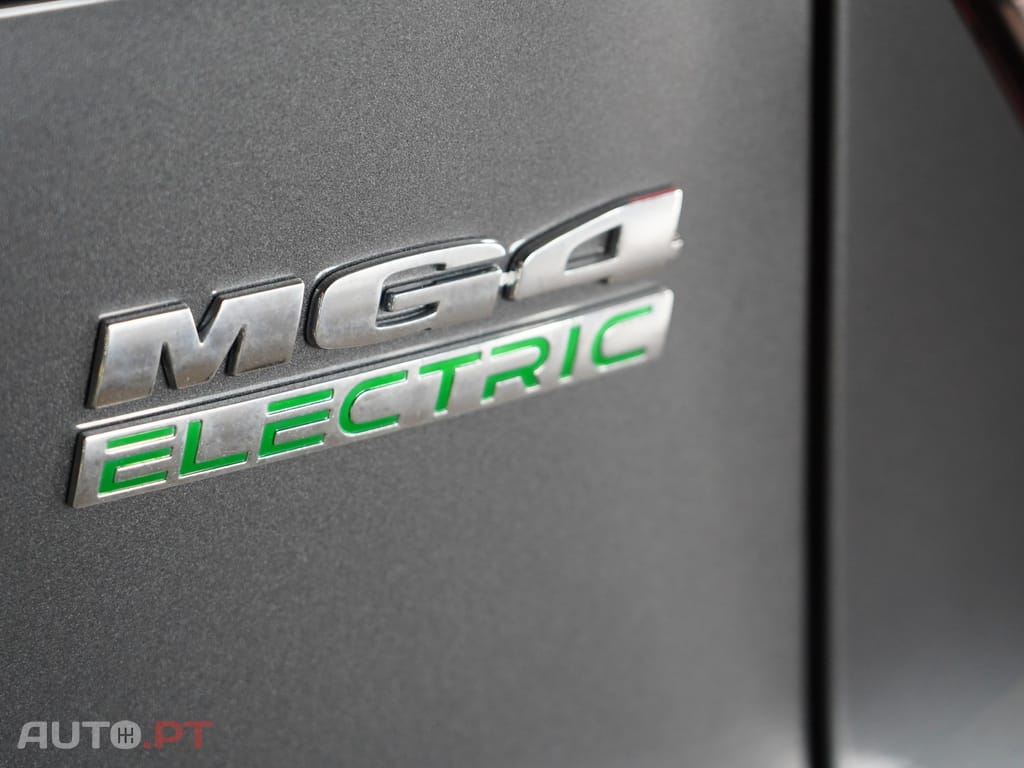 MG MG4 64 kWh Comfort