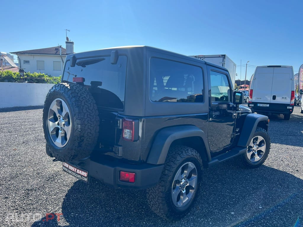 Jeep Wrangler 2.8 CRD Sahara AT