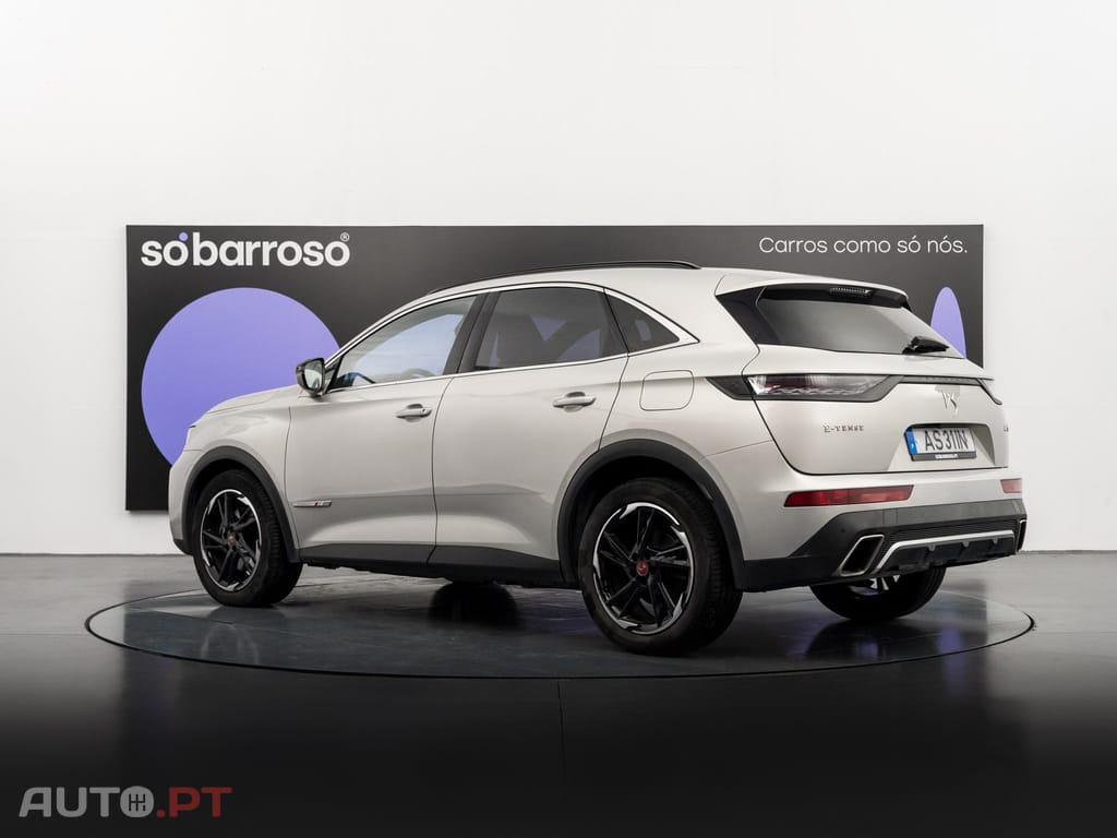 DS DS7 E-Tense Performance Line EAT8