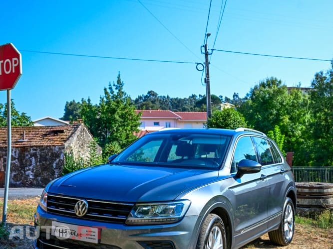 Volkswagen Tiguan 2.0 TDI Highline DSG 4Motion