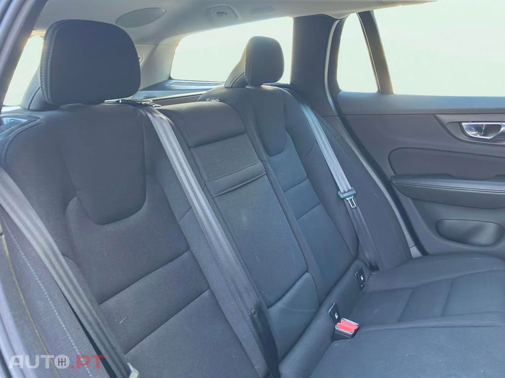 Volvo V60 2.0 T6 AWD TE Inscription Expression