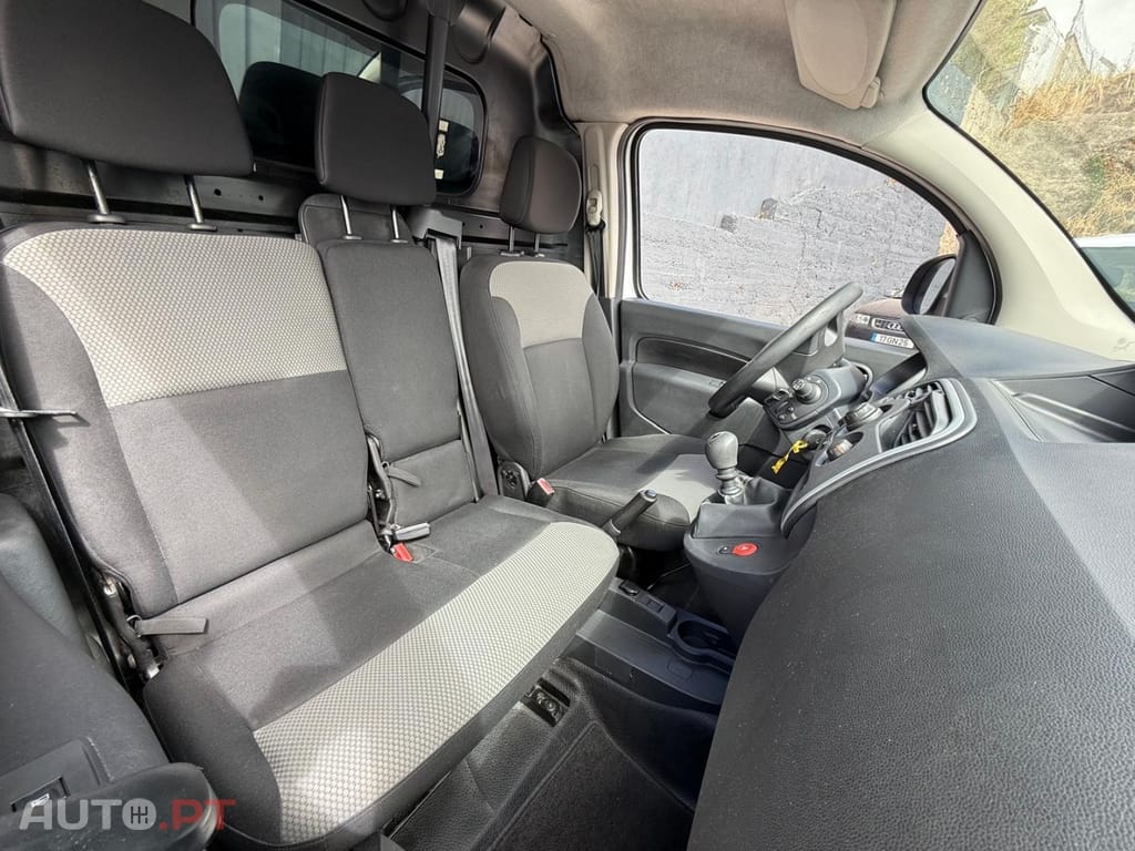 Renault Kangoo 1.5 dCi Maxi Business 3L