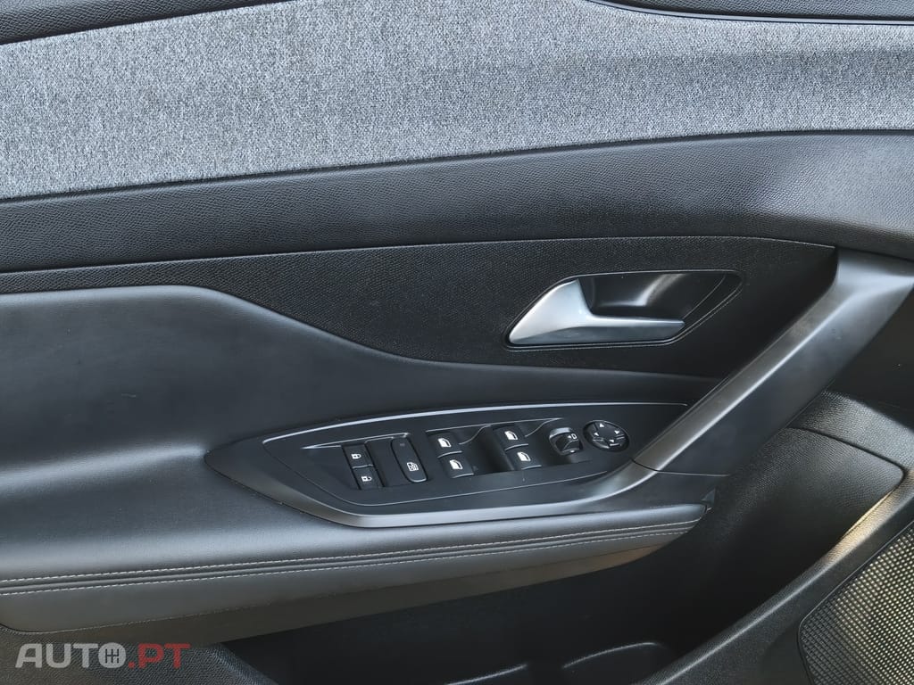 Peugeot 308 PureTech 130 Allure