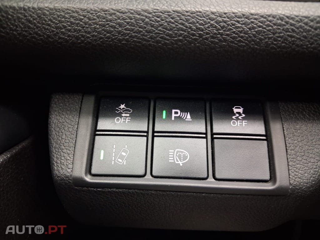 Honda Civic 1.0 i-VTEC Elegance CVT
